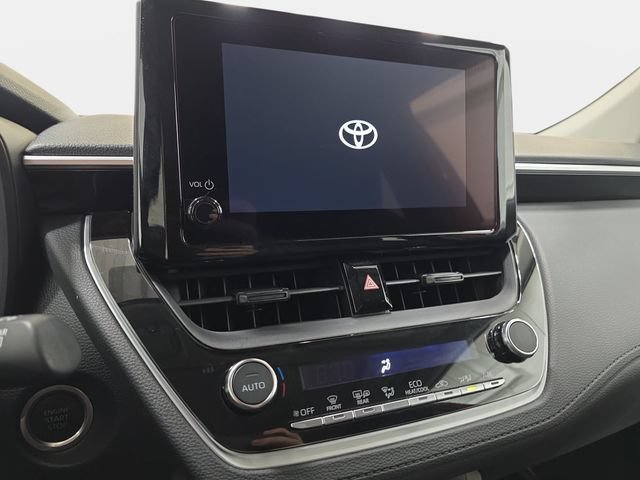 Certified 2023 Toyota Corolla Cross LE w/ Moonroof Package AWD/4WD image 16