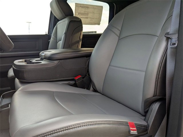 New 2025 RAM 3500 Tradesman w/ Chrome Appearance Group image 14