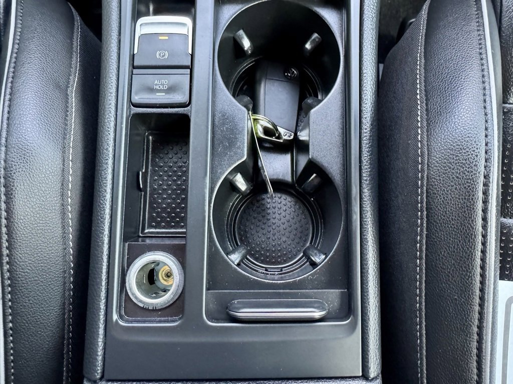 Used 2019 Volkswagen Golf R 4-Door image 41