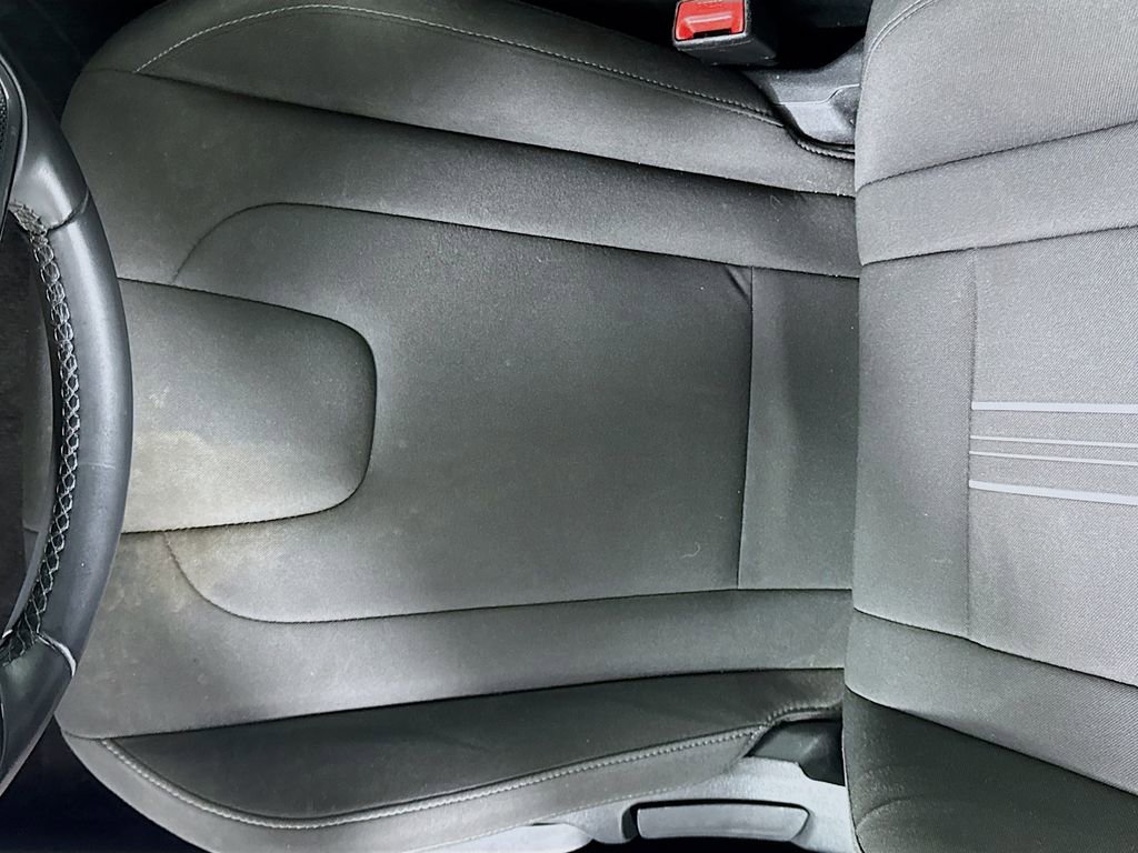 Certified 2025 Hyundai Elantra Sport FWD image 19