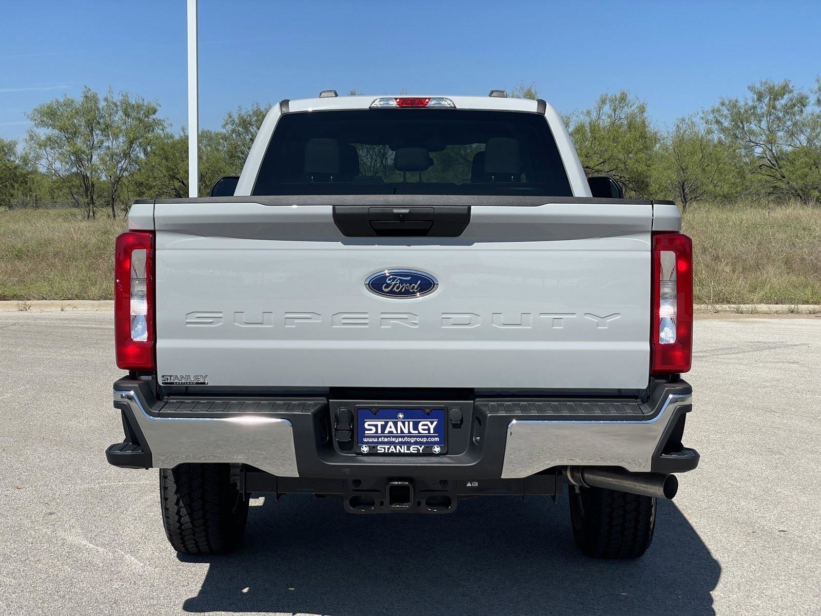 New 2026 Ford F250 XLT image 6