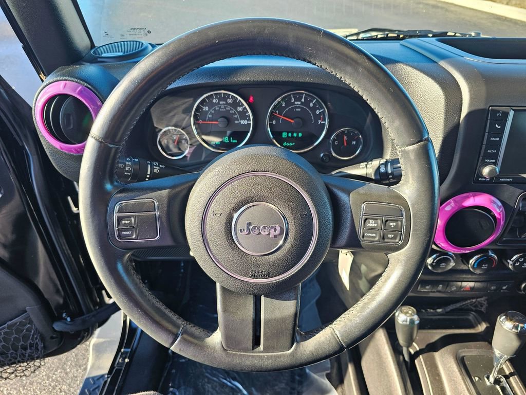 Used 2015 Jeep Wrangler Unlimited Sahara w/ Max Tow Package image 19