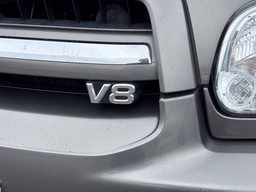 Used 2006 Toyota Sequoia SR5 AWD/4WD image 15