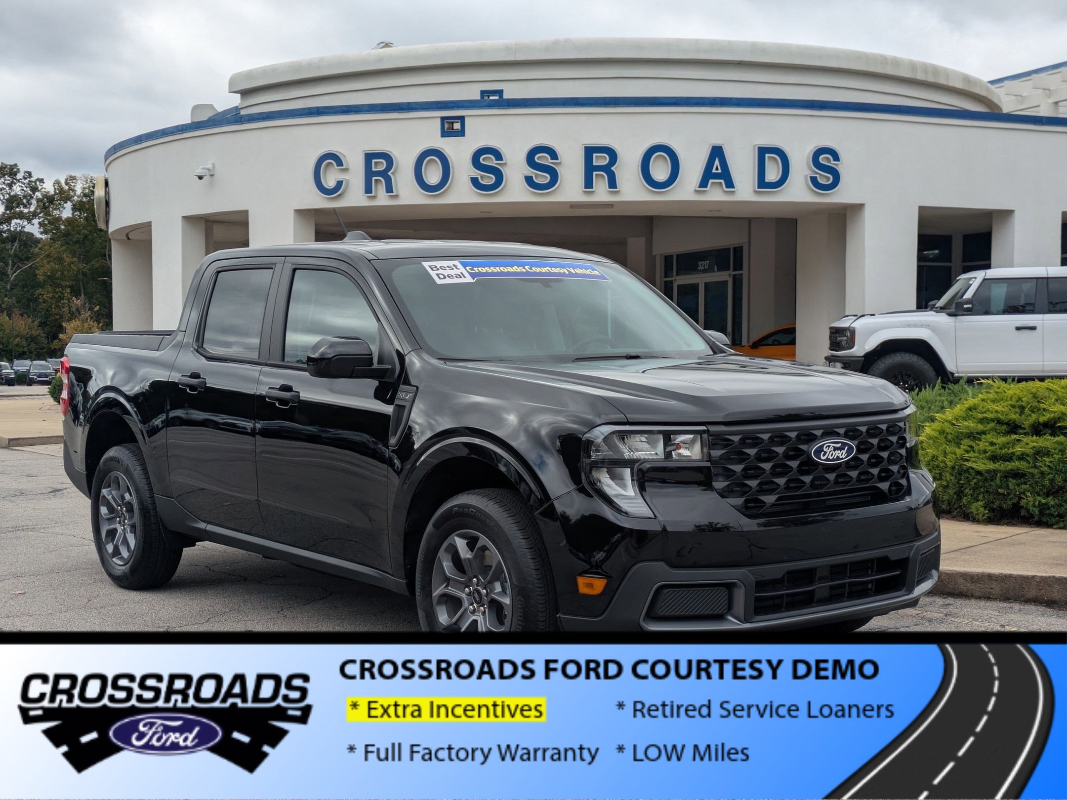 New 2025 Ford Maverick XLT w/ XLT Luxury Package