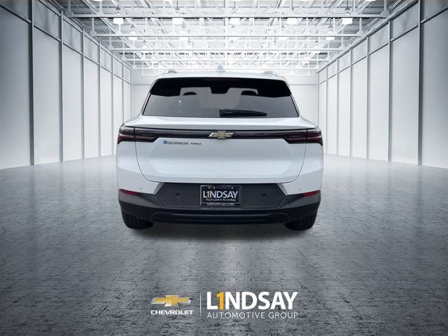 New 2026 Chevrolet Equinox EV LT AWD/4WD image 7