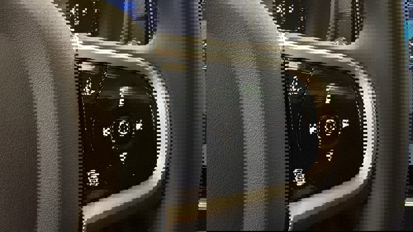 New 2026 Volvo XC90 B6 Ultra image 14