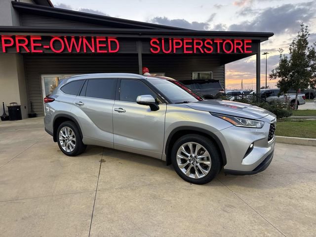 Used 2022 Toyota Highlander Limited