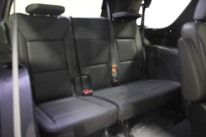 Used 2024 Chevrolet Tahoe Z71 w/ Z71 Off-Road Package AWD/4WD image 49