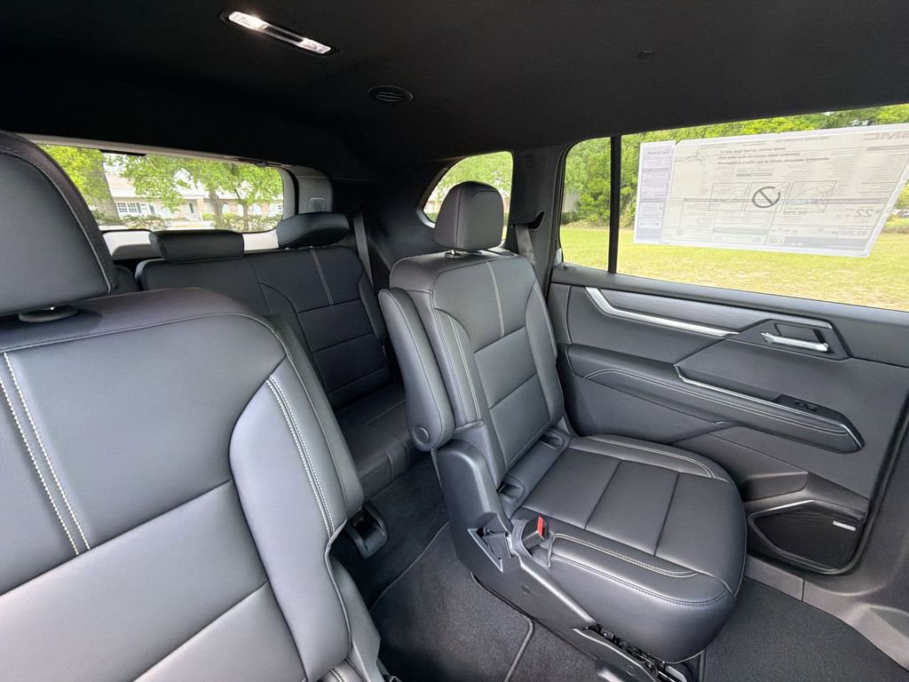 New 2026 GMC Acadia Elevation w/ Super Cruise Package FWD image 13