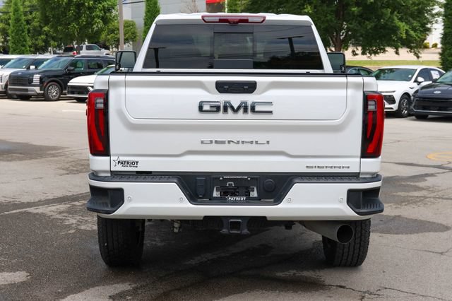 Used 2025 GMC Sierra 2500 Denali Ultimate AWD/4WD image 4