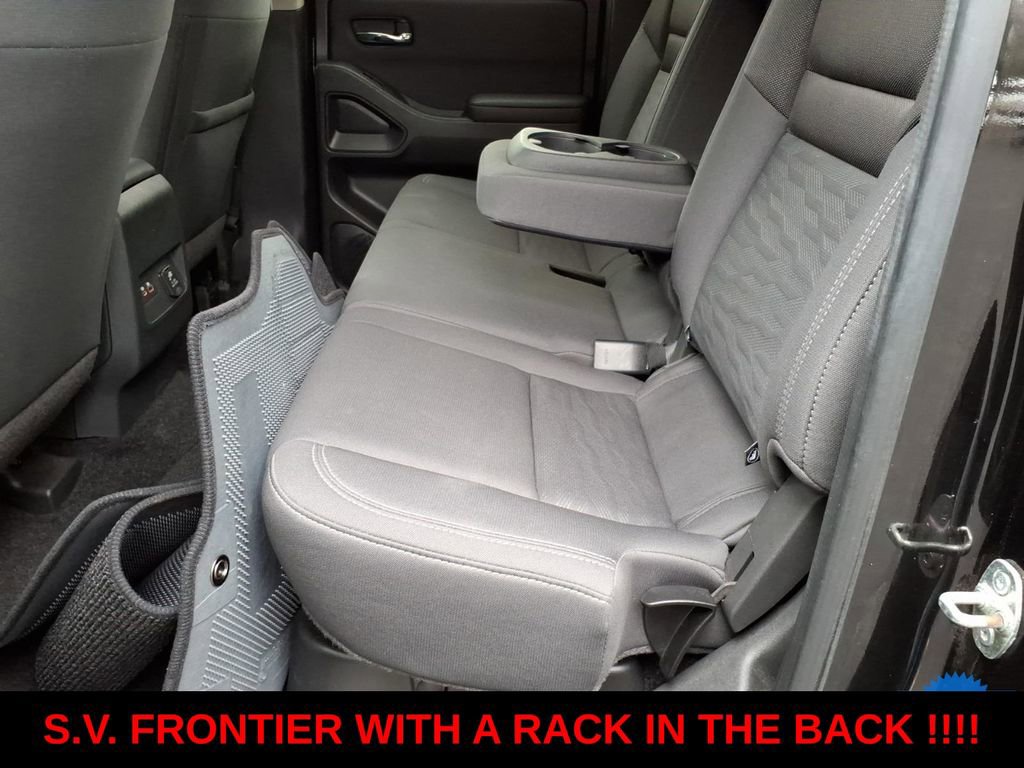 Used 2023 Nissan Frontier SV w/ SV Convenience Package image 11