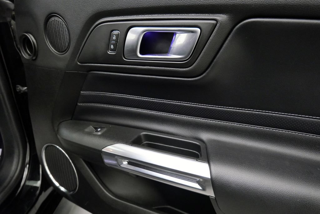 Used 2022 Ford Mustang GT Premium w/ GT Performance Package RWD image 18