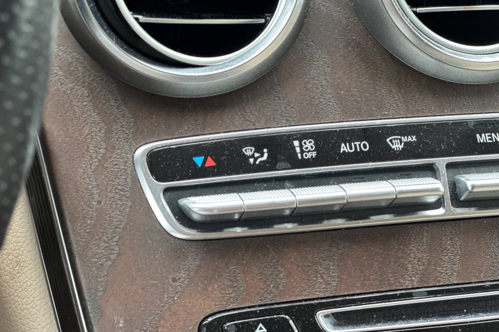 Used 2019 Mercedes-Benz GLC 300 4MATIC image 29