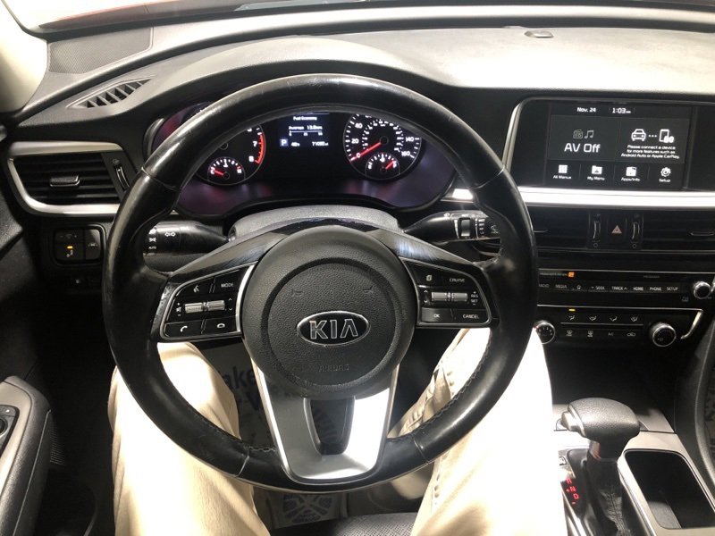 Used 2020 Kia Optima SE image 26