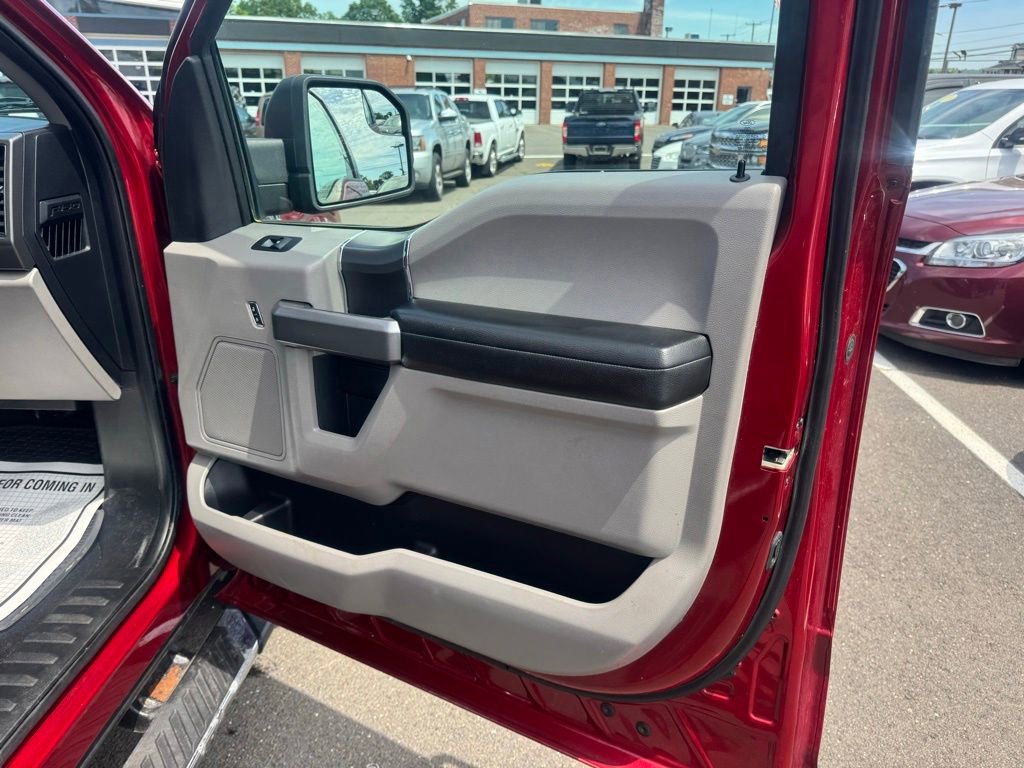 Used 2018 Ford F150 XLT w/ Equipment Group 302A Luxury AWD/4WD image 22