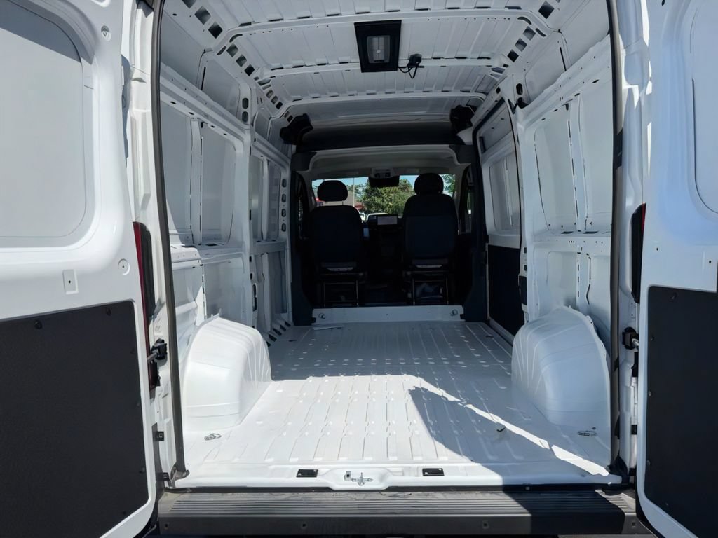 New 2026 RAM ProMaster 1500 w/ Quick Order Package 22G SLT FWD image 12