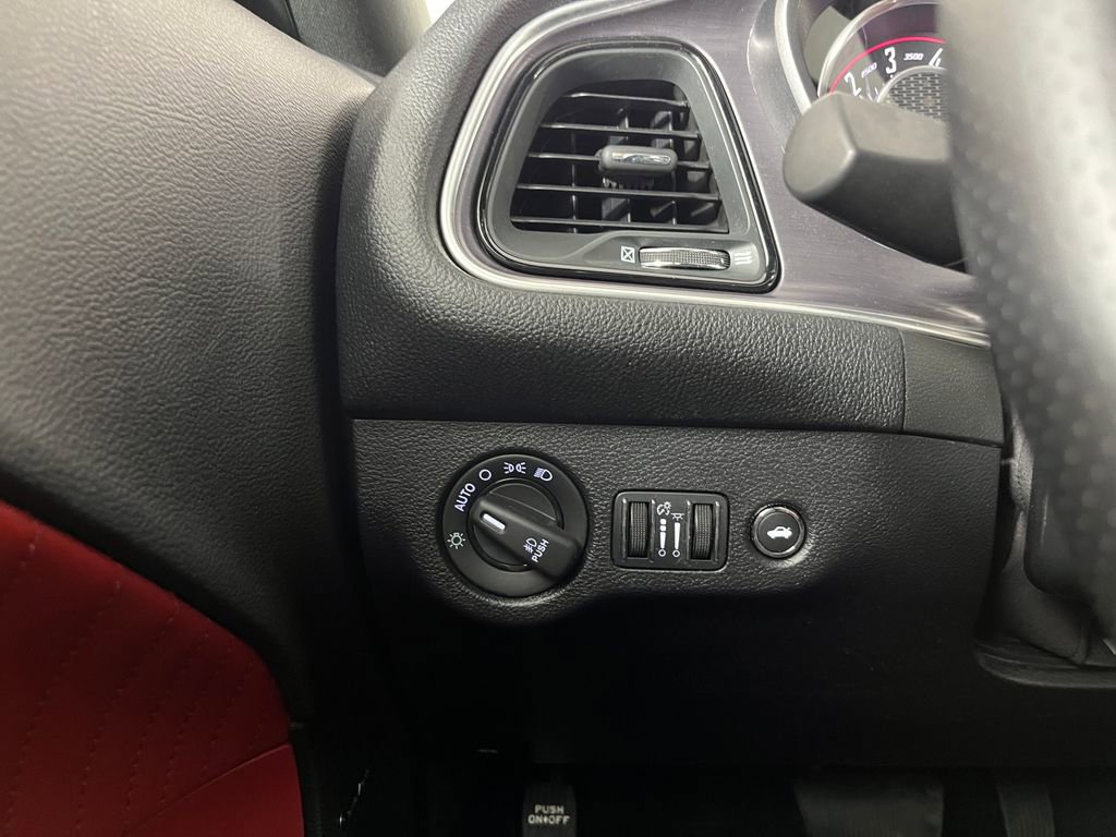 Used 2016 Dodge Challenger R/T Plus RWD image 22