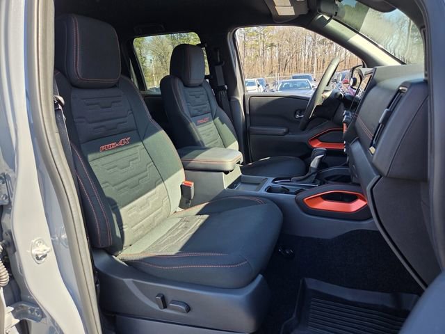 Certified 2025 Nissan Frontier PRO-4X image 12