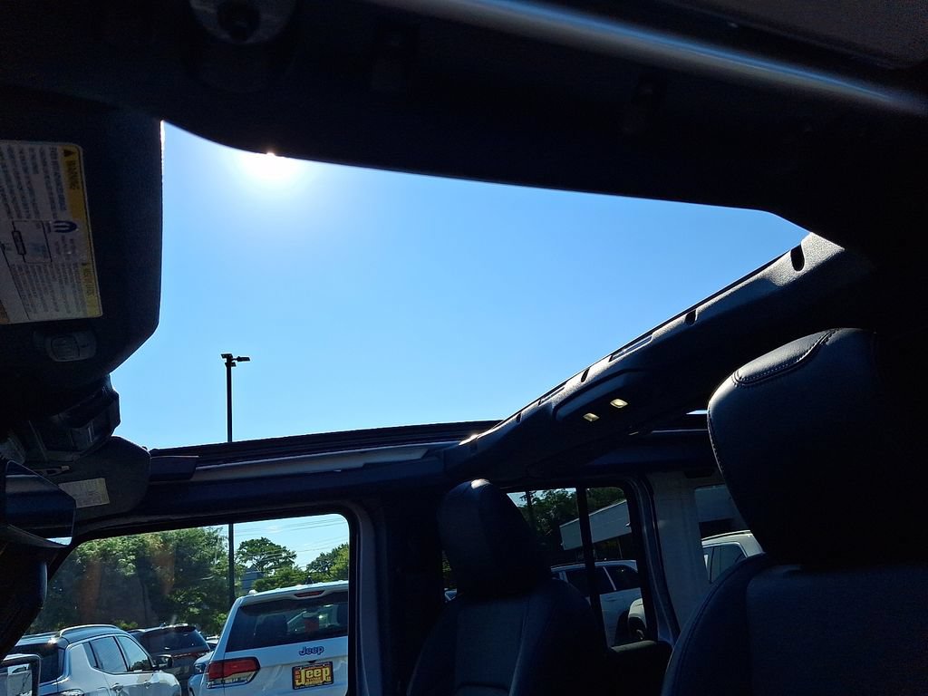 Certified 2024 Jeep Wrangler High Altitude AWD/4WD image 14