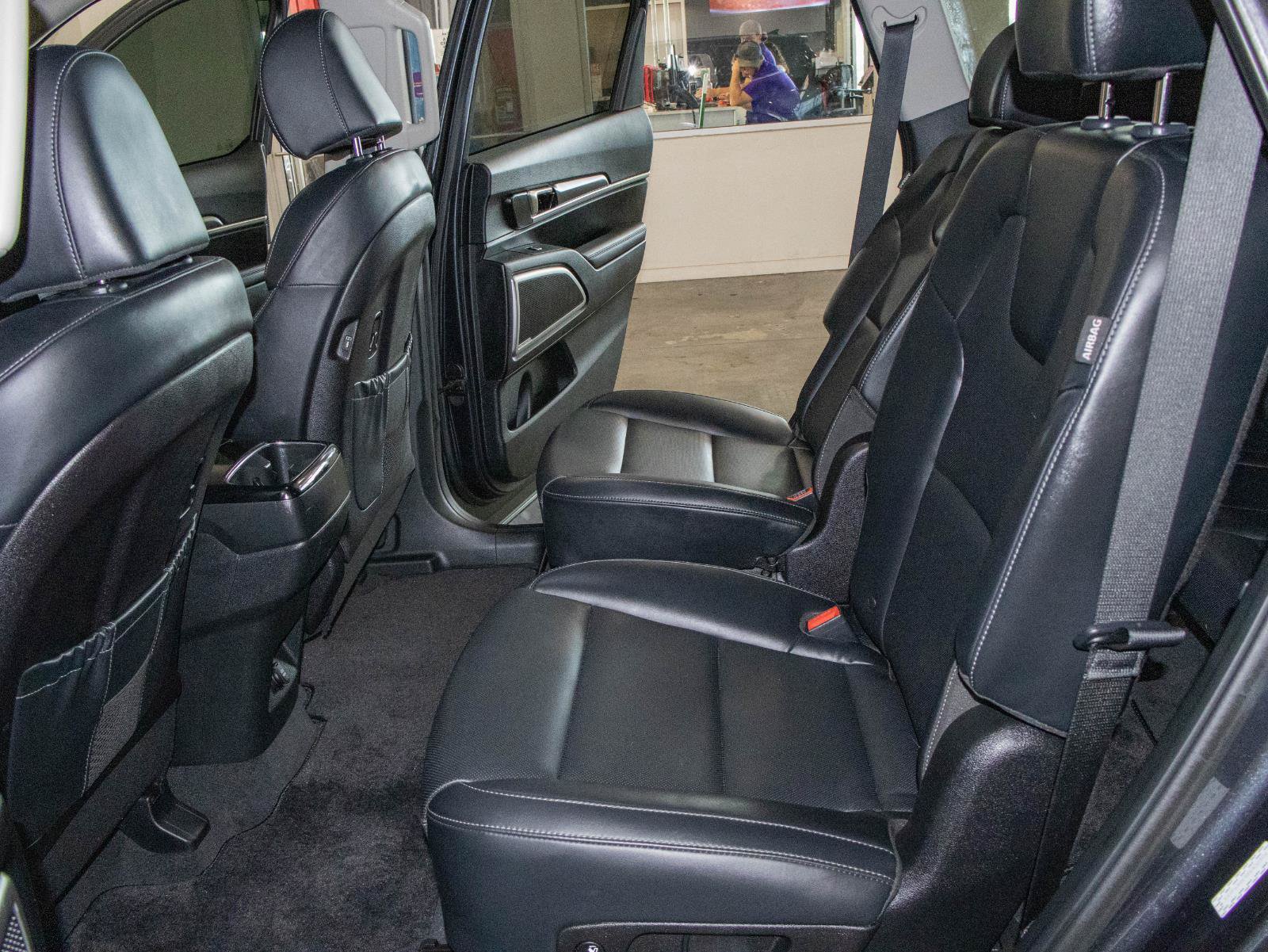 Used 2024 Kia Telluride S w/ S Sunroof Package FWD image 15