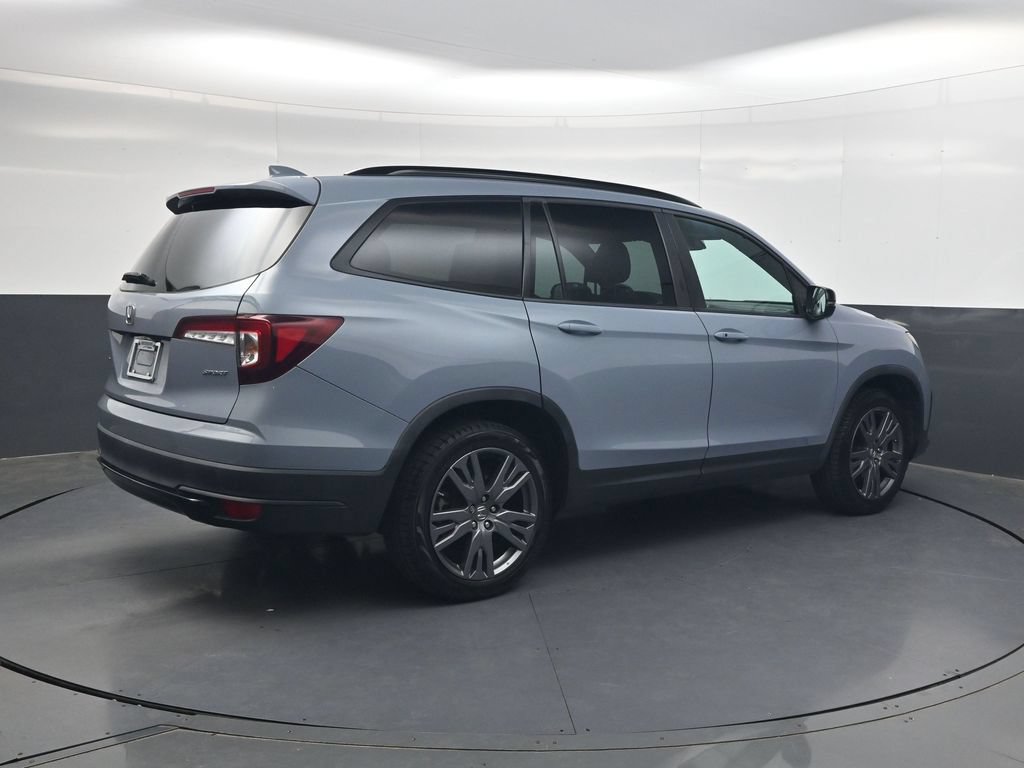Used 2022 Honda Pilot Sport image 4