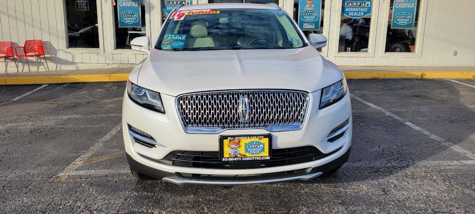 Used 2019 Lincoln MKC Select w/ Select Plus Package image 2