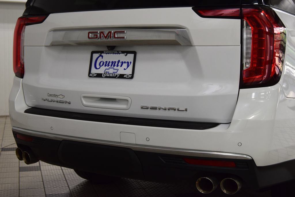 Used 2024 GMC Yukon XL Denali AWD/4WD image 22