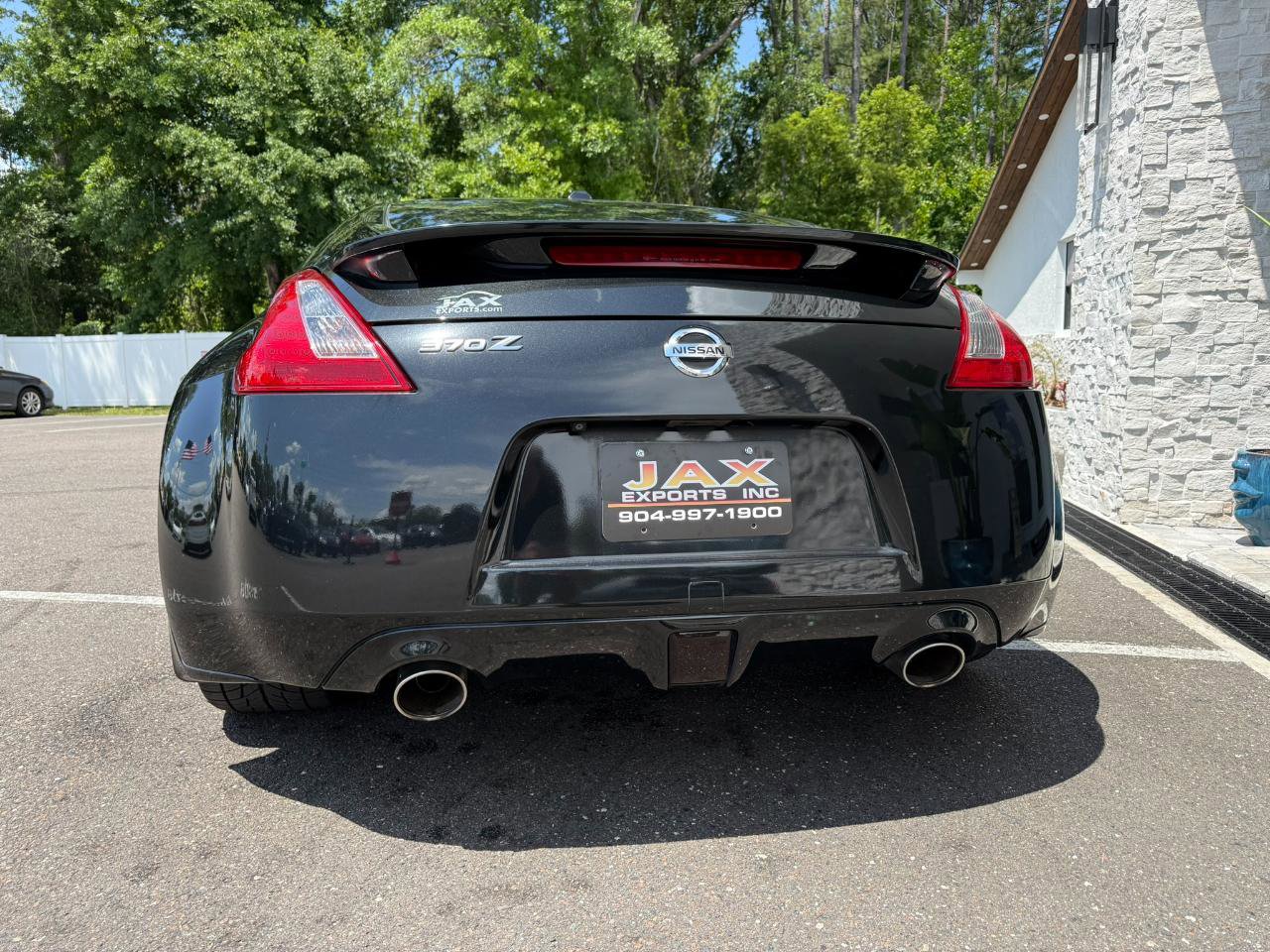 Used 2012 Nissan 370Z Touring w/ Sport Pkg RWD image 4