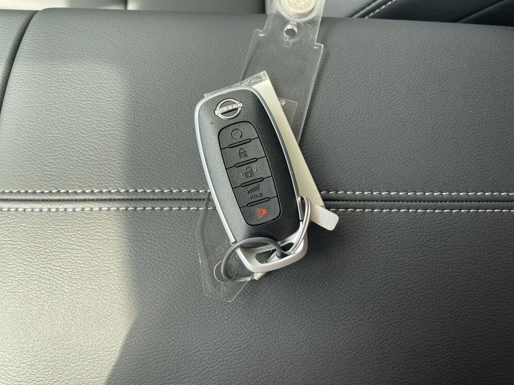 Certified 2025 Nissan Murano SL AWD/4WD image 34