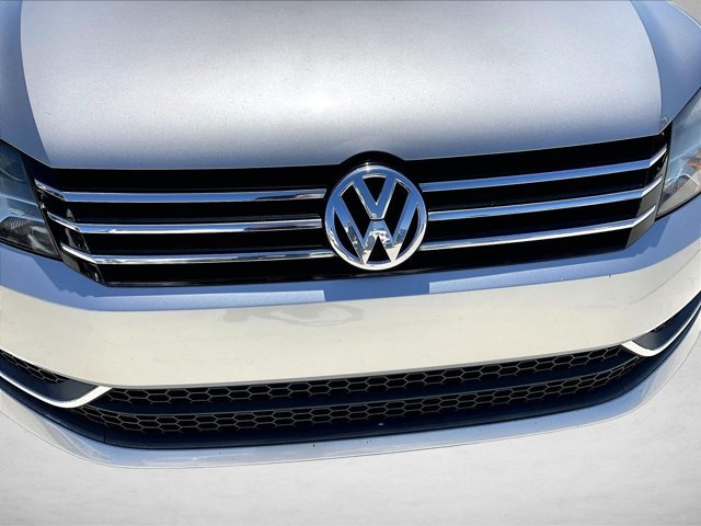 Used 2012 Volkswagen Passat 2.5 SE FWD image 27