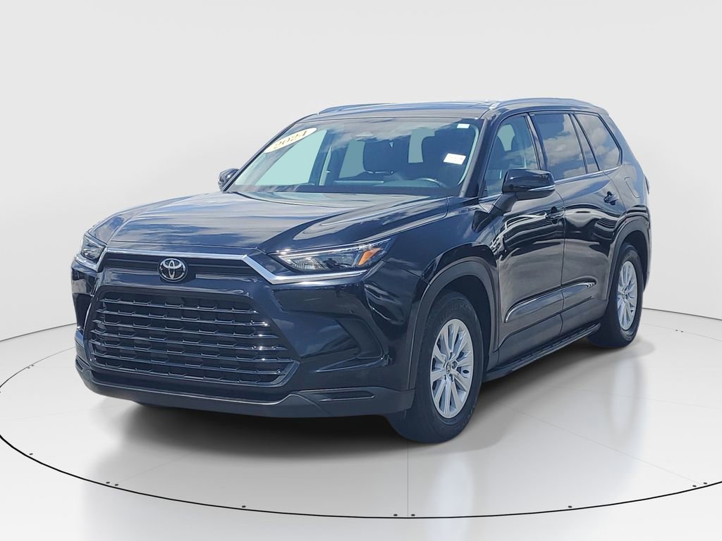 Certified 2024 Toyota Grand Highlander XLE FWD image 3