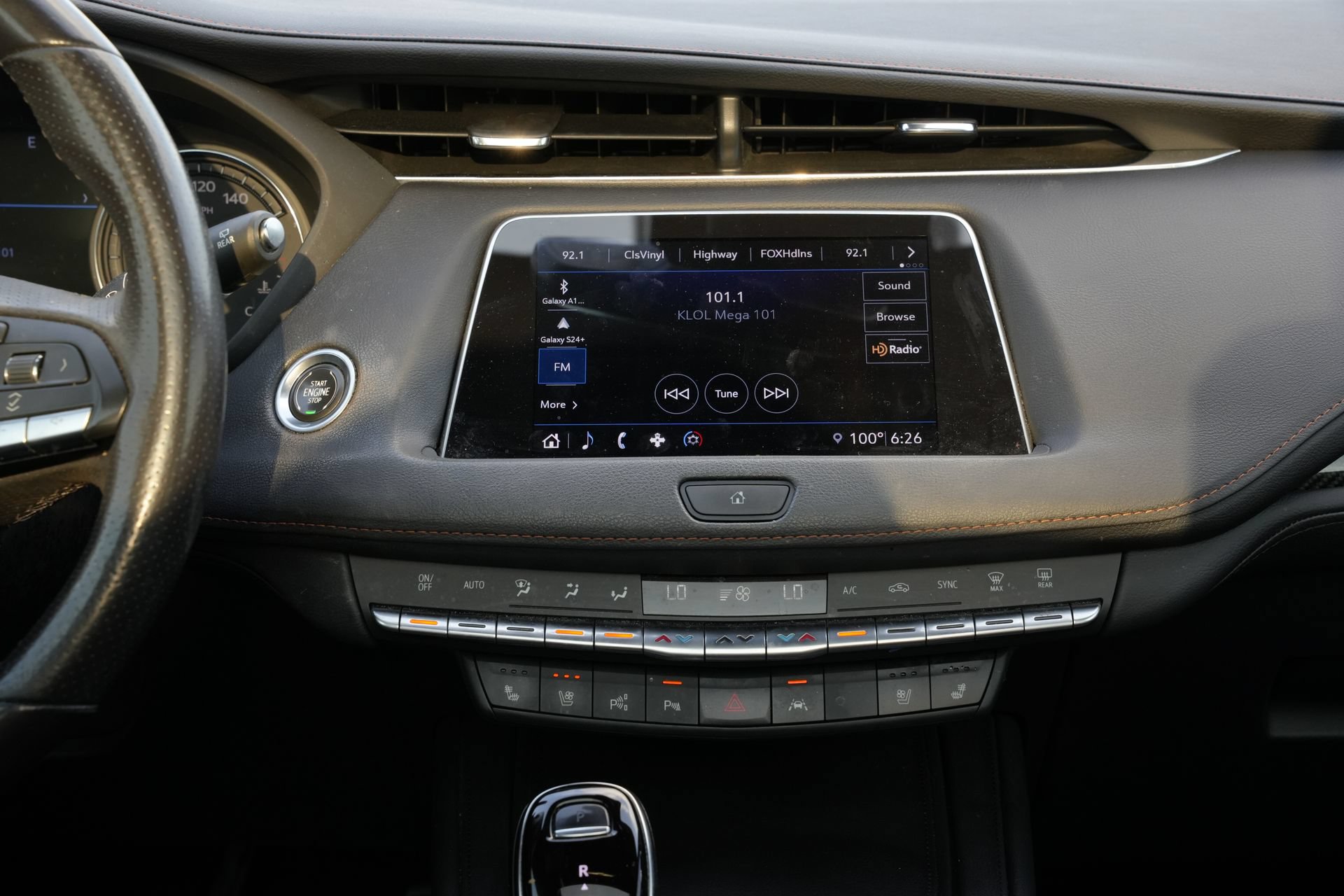 Used 2022 Cadillac XT4 Sport FWD image 13
