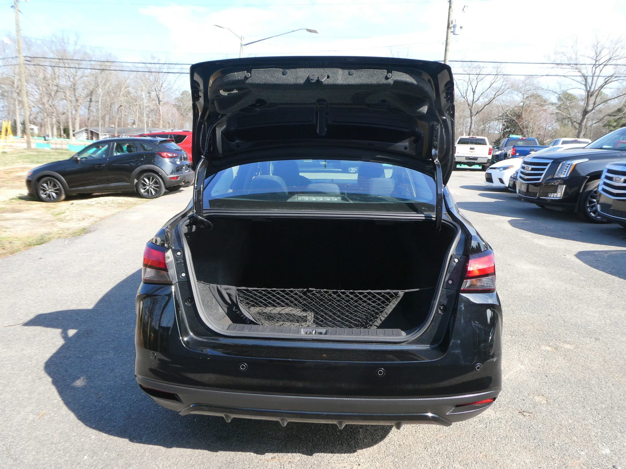 Used 2024 Nissan Versa S w/ S Plus Package image 7