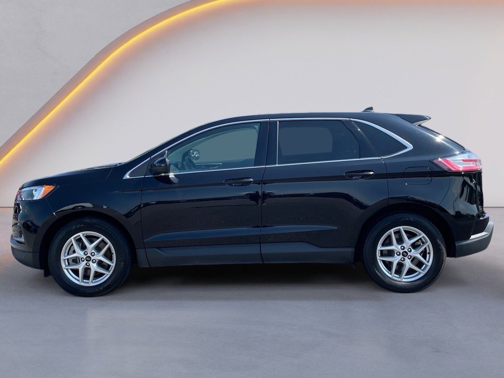 Used 2024 Ford Edge SEL image 4