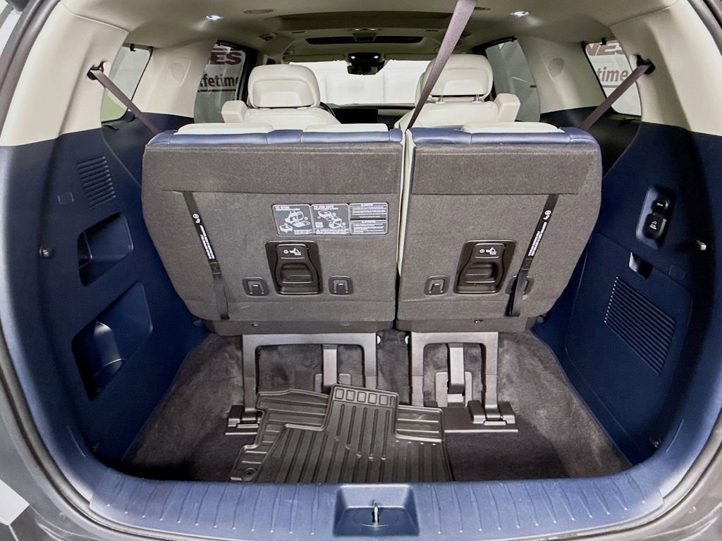 Used 2026 Kia Carnival SX Prestige FWD image 30
