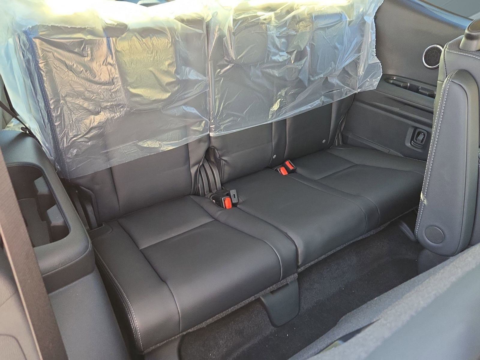 New 2025 Subaru Ascent Limited image 27