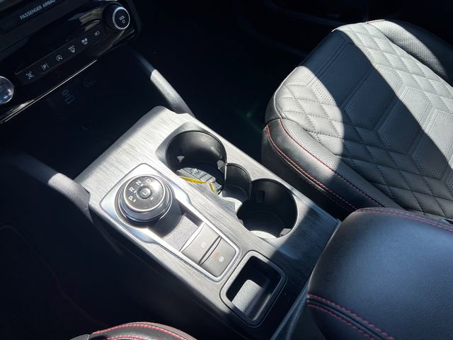 Used 2023 Ford Escape ST-Line Elite w/ Premium Technology Package AWD/4WD image 21