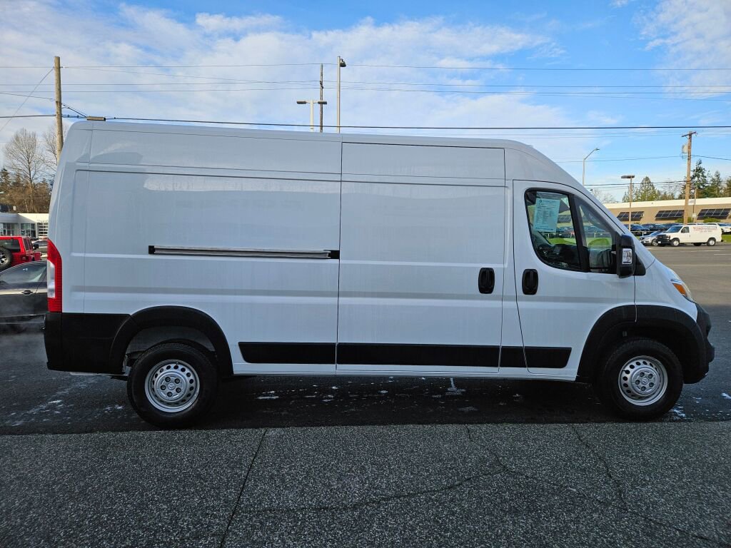 Used 2025 RAM ProMaster 2500 w/ Safety Group image 6