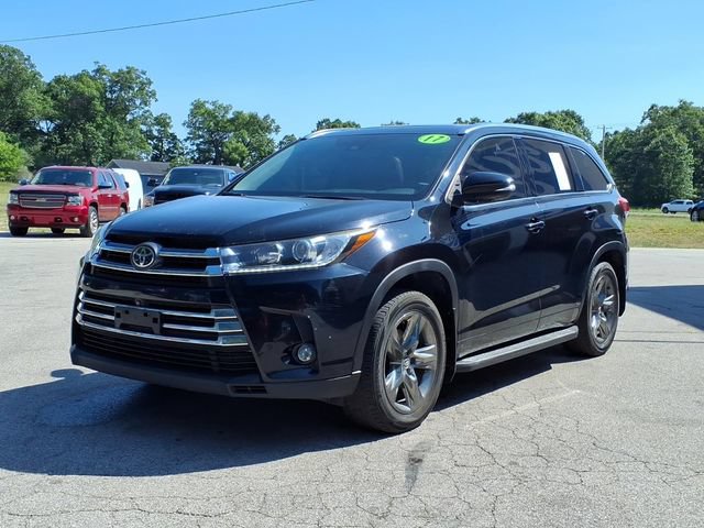 Used 2017 Toyota Highlander Limited Platinum AWD/4WD image 3