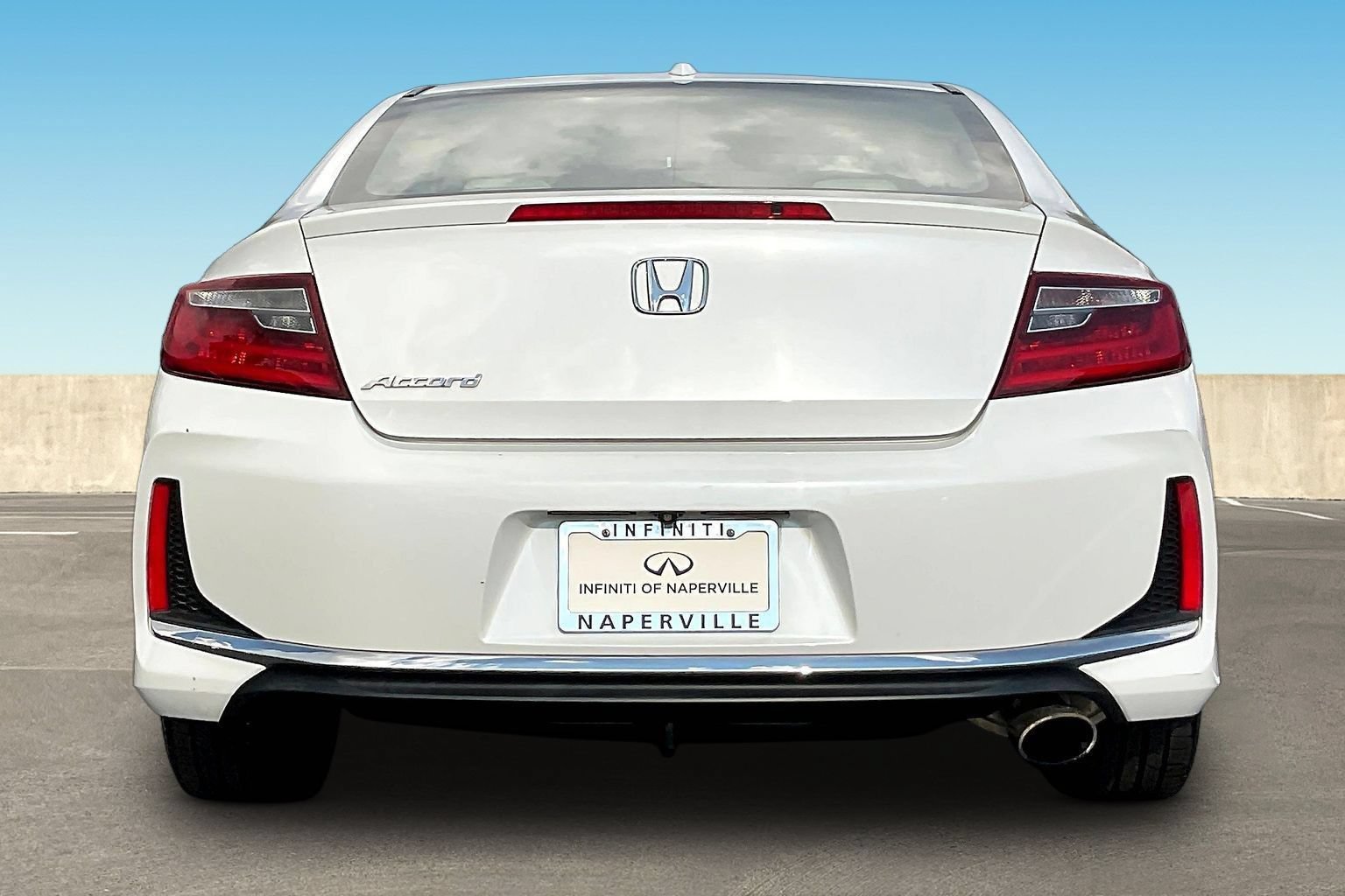 Used 2017 Honda Accord EX-L image 6