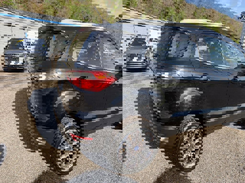 Used 2020 Ford EcoSport Titanium image 5