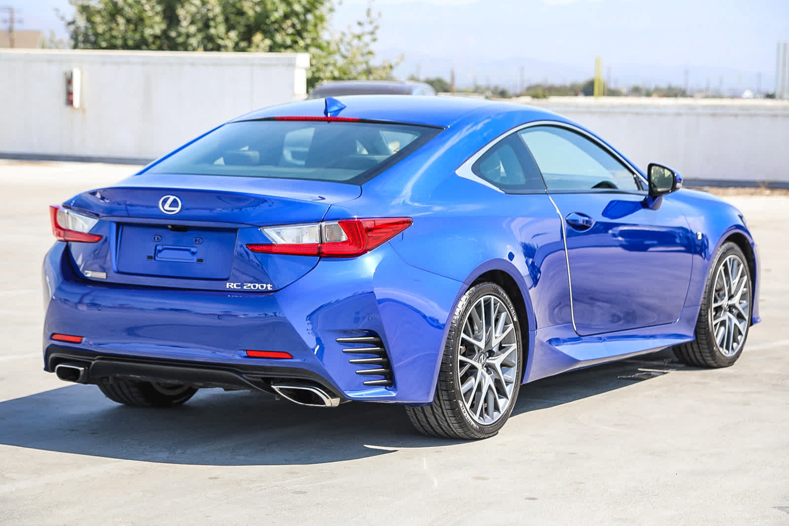 Used 2016 Lexus RC 200t RWD image 5