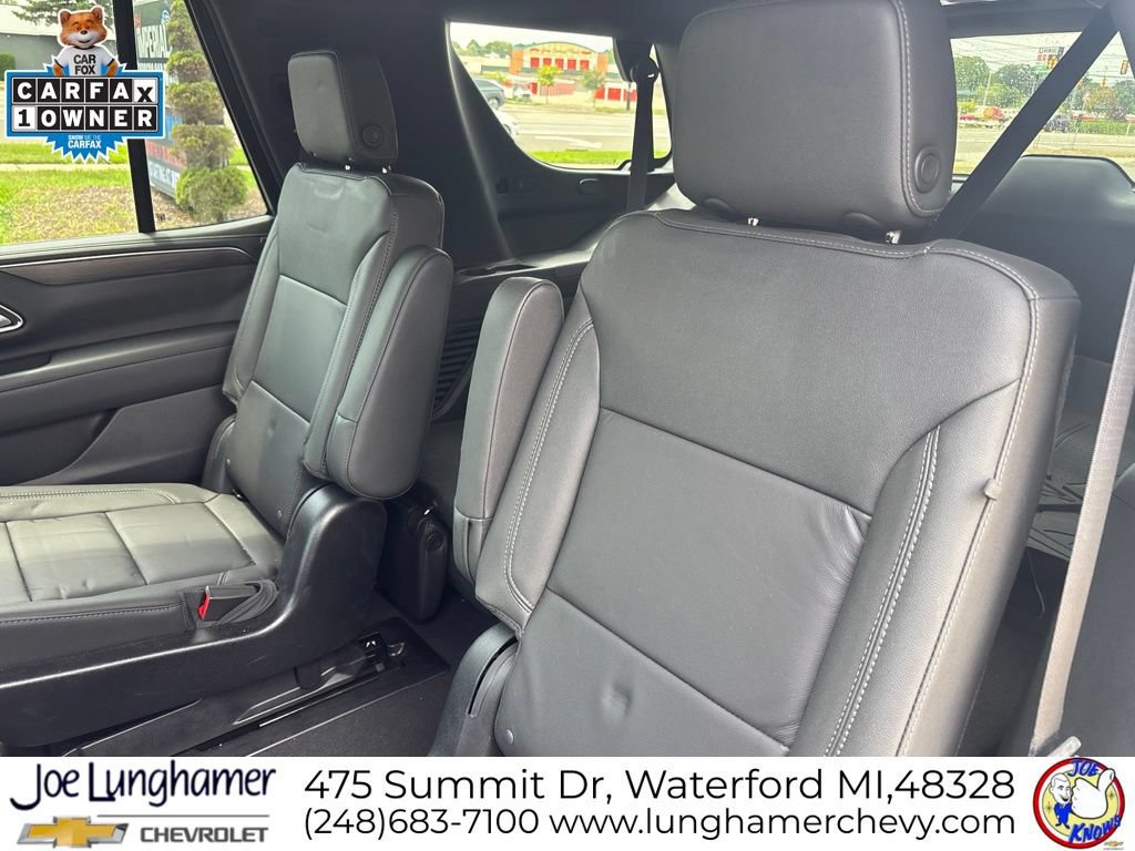 Used 2024 Chevrolet Tahoe LT w/ Luxury Package AWD/4WD image 13