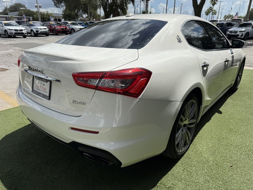 Used 2018 Maserati Ghibli GranSport RWD image 6