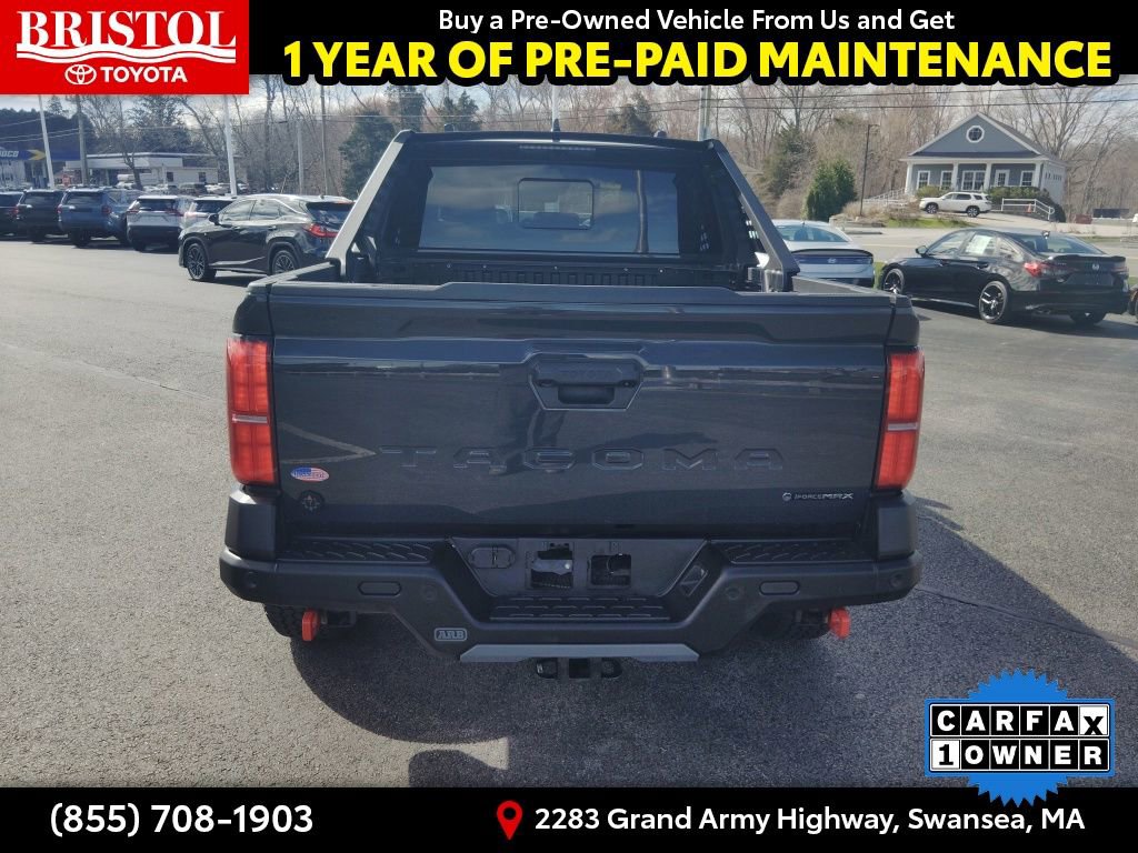Used 2025 Toyota Tacoma Trailhunter AWD/4WD image 6