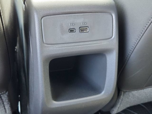 New 2026 Chevrolet Trax LT w/ Sunroof Package FWD image 16