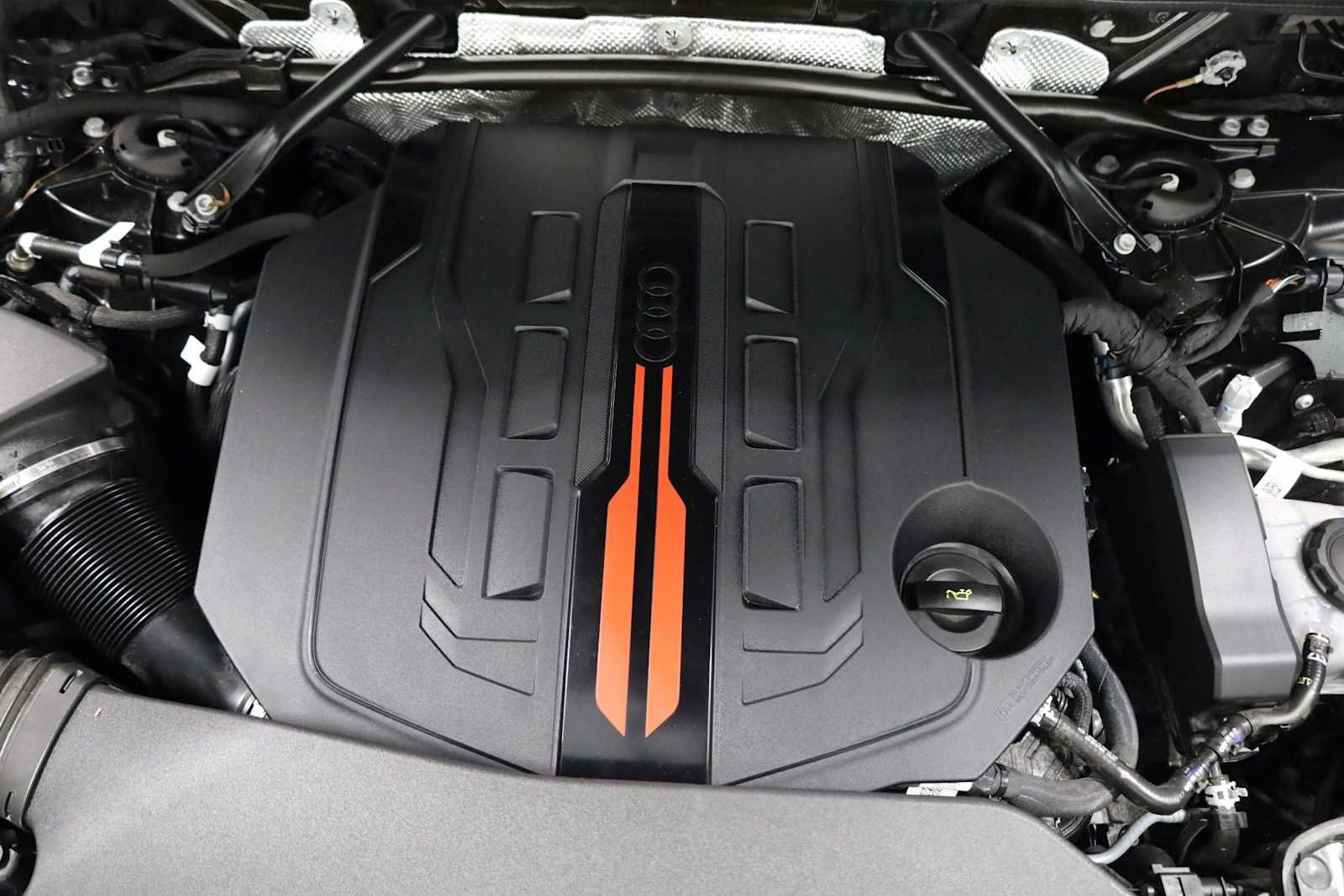 Certified 2025 Audi SQ5 Premium Plus w/ Premium Plus Package image 39