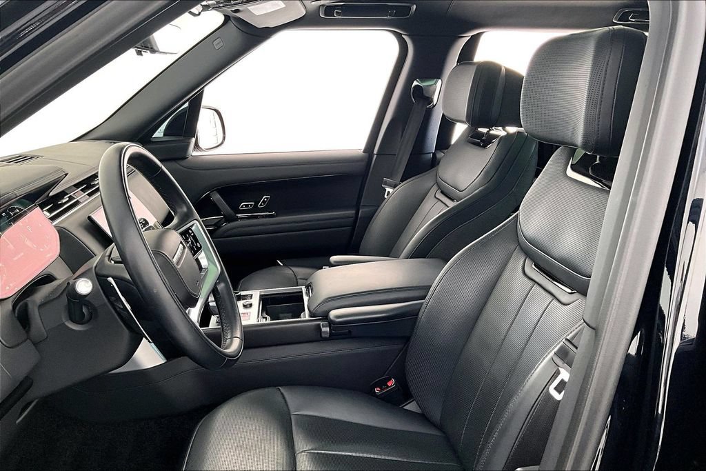 Used 2023 Land Rover Range Rover SV AWD/4WD image 32