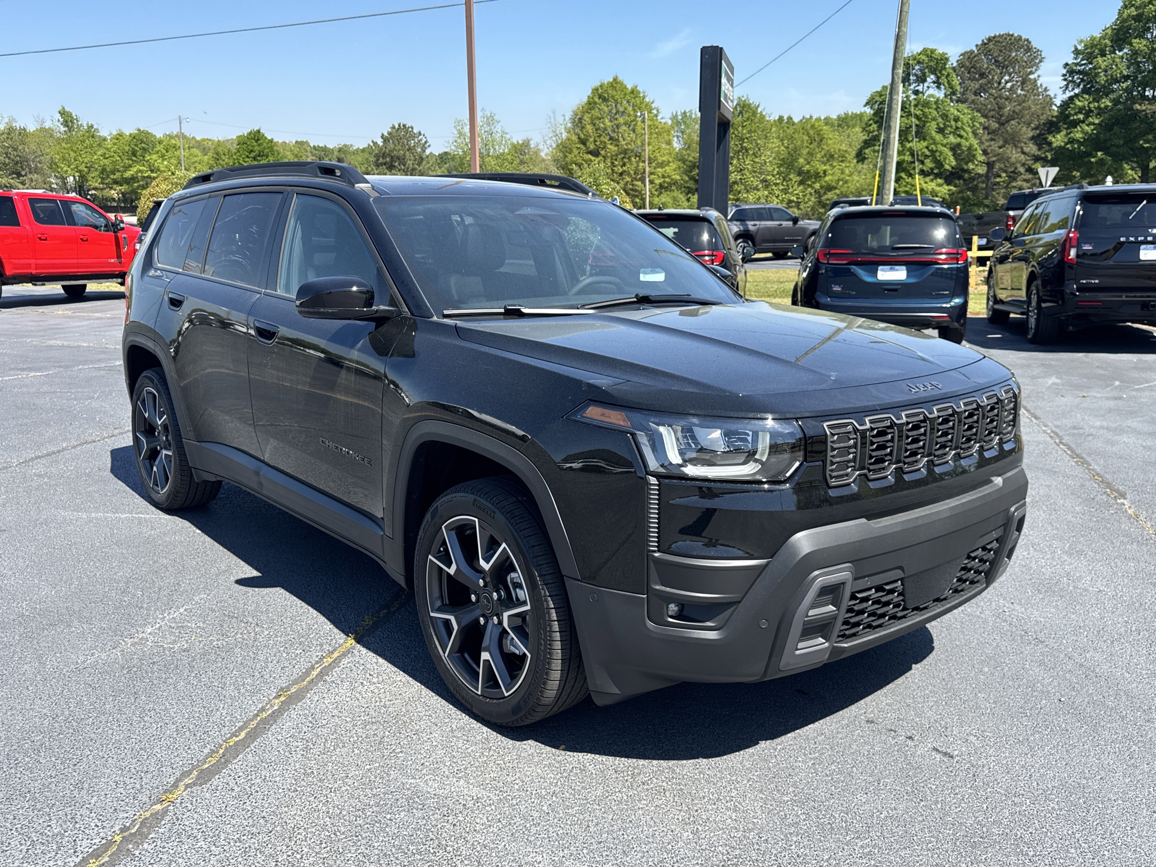 New 2026 Jeep Cherokee Overland image 4