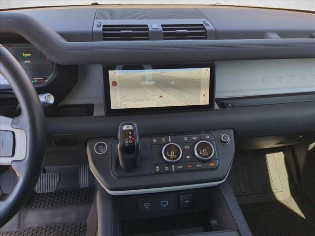 Used 2021 Land Rover Defender 90 S AWD/4WD image 15